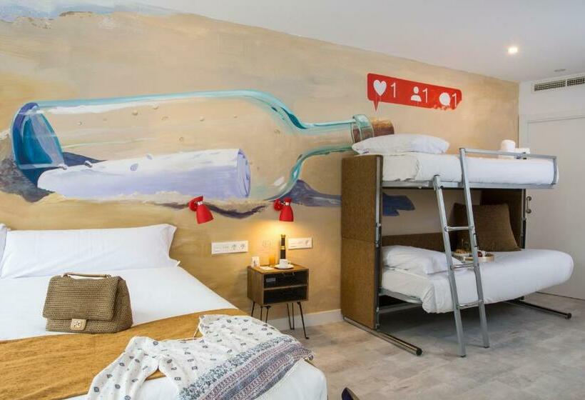 اتاق کلاسیک چهارنفره, Casual Del Mar Malaga