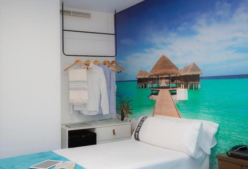اتاق استاندارد, Casual Del Mar Malaga