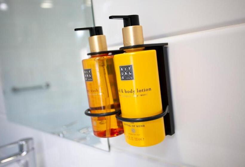 اتاق استاندارد چهار تخته, Casual Del Mar Malaga