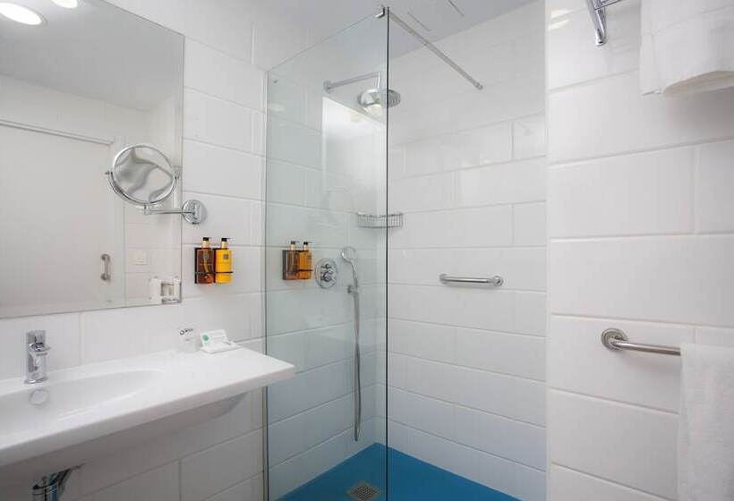 اتاق استاندارد چهار تخته, Casual Del Mar Malaga