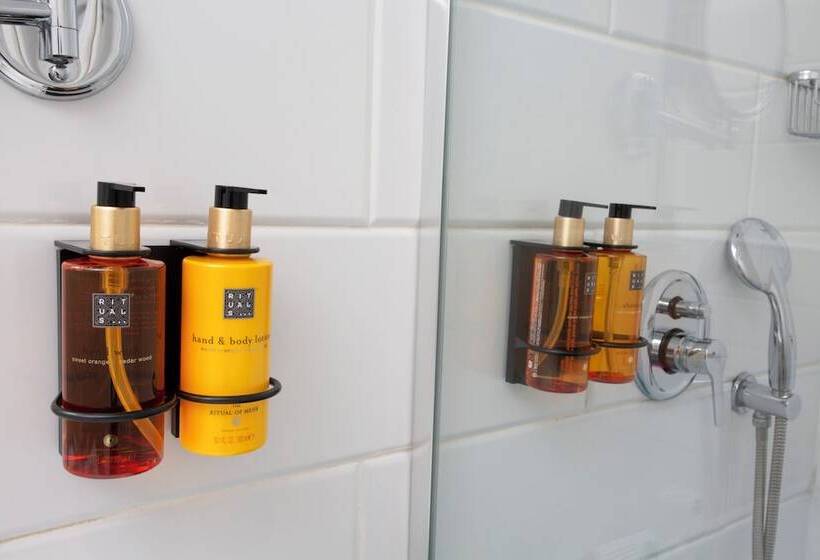 اتاق استاندارد چهار تخته, Casual Del Mar Malaga