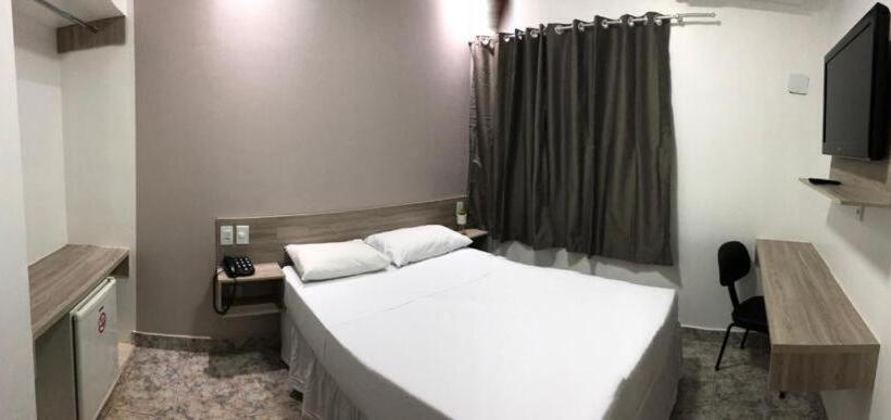 غرفة قياسية ثلاثية, Colorado