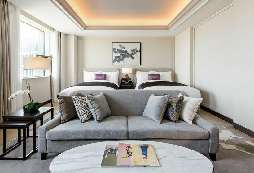 Habitació Premium, Paradise City