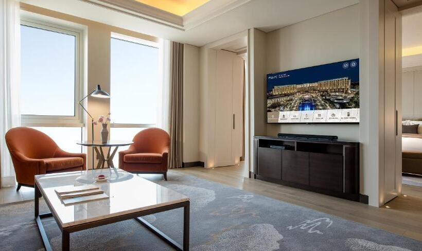 Suite Deluxe Llit King, Paradise City