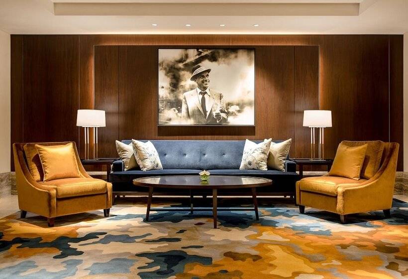 Habitació Premium, Paradise City