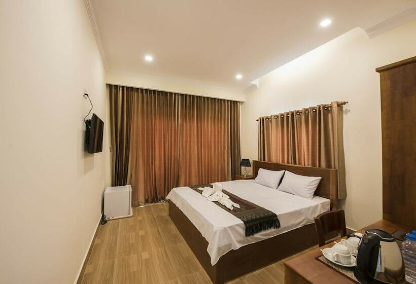 חדר דלוקס עם מרפסת, Phnom Penh Le Vincent