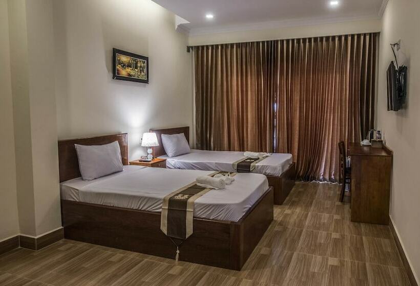 חדר דלוקס עם מרפסת, Phnom Penh Le Vincent