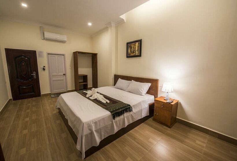 Номер Deluxe с Балконом, Phnom Penh Le Vincent