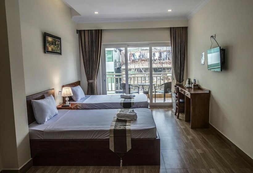 חדר דלוקס עם מרפסת, Phnom Penh Le Vincent