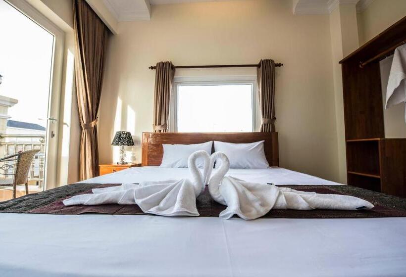 חדר דלוקס, Phnom Penh Le Vincent