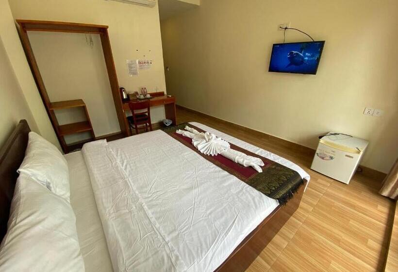 חדר דלוקס, Phnom Penh Le Vincent