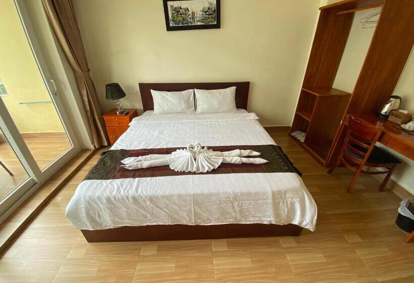 חדר דלוקס עם מרפסת, Phnom Penh Le Vincent
