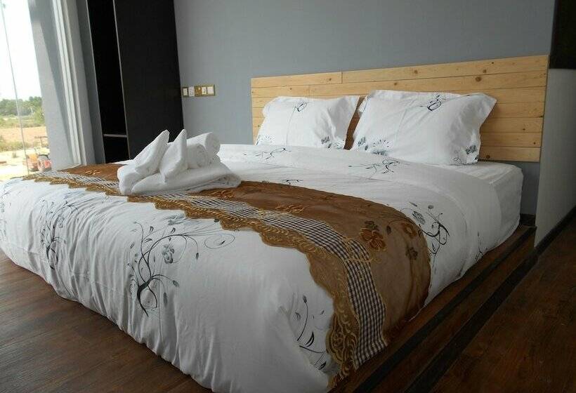 豪华房间, Pi Grand