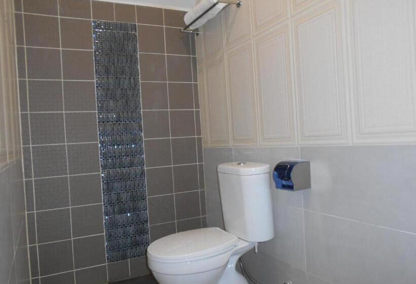 豪华房间, Pi Grand