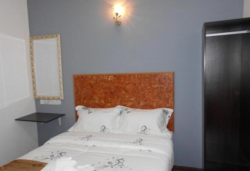 豪华房间, Pi Grand