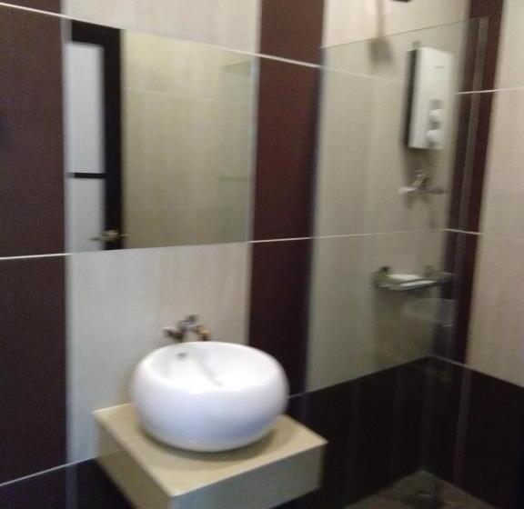 豪华家庭房间, Pi Grand