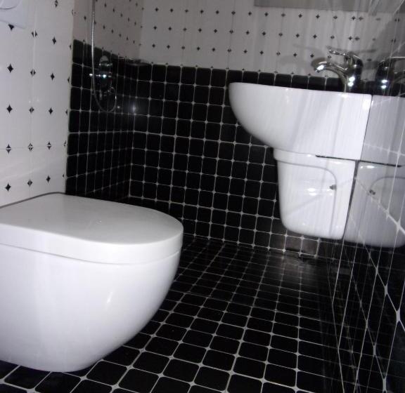 스탠다드 룸, Jess Hotel Kpalimé