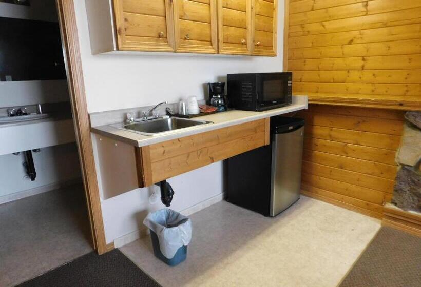 غرفة قياسية رباعية, Timberland