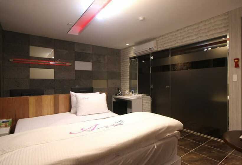 חדר סטנדרט, Anne Motel