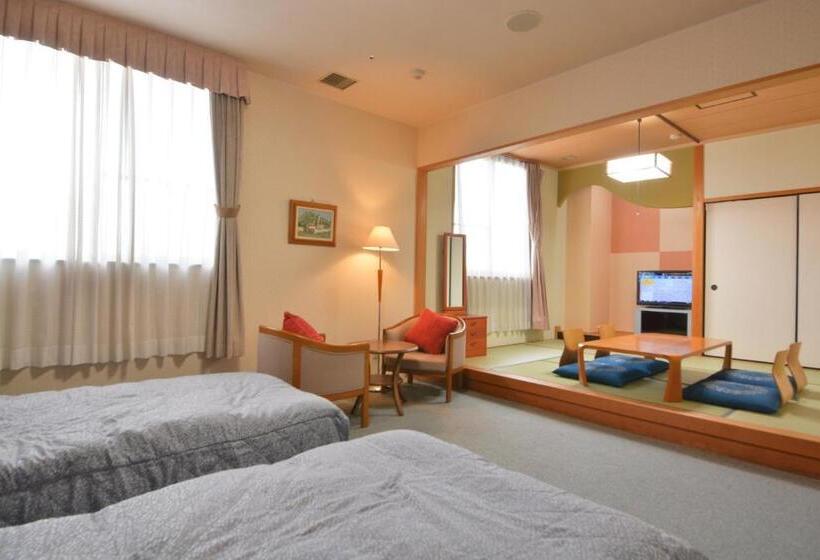 패밀리 룸, Hill Hotel Sunpia Iga