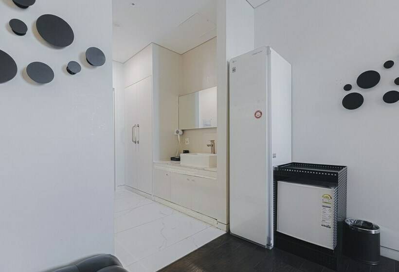 Quarto standard, Acc Design