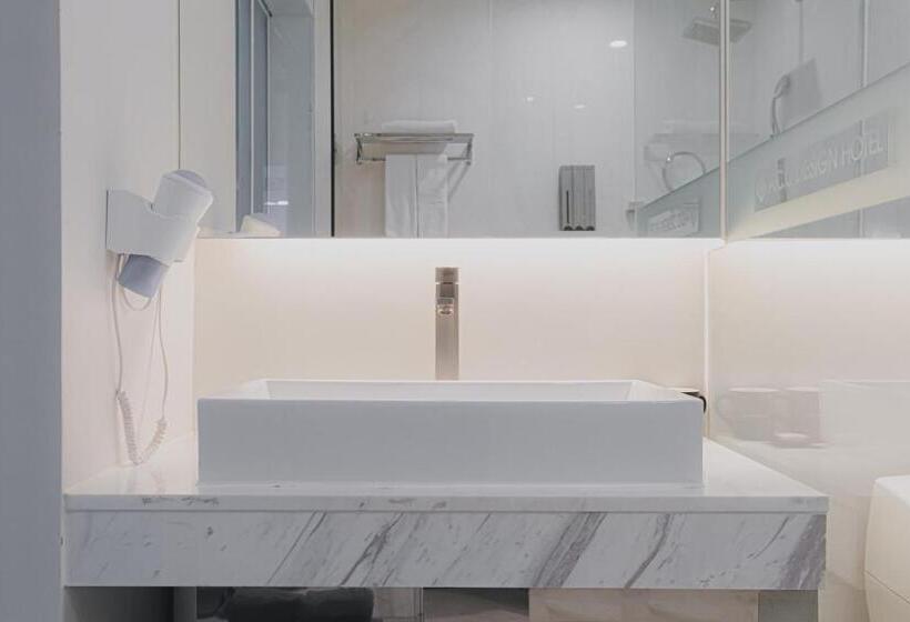 발코니가 있는 스위트, Acc Design