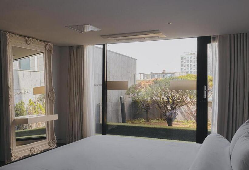 Suite com Varanda, Acc Design