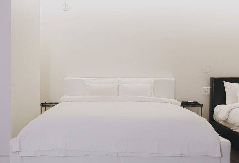 디럭스 룸, Acc Design