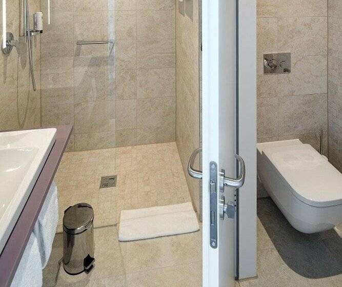 غرفة كومفورت فردية, Am Remspark