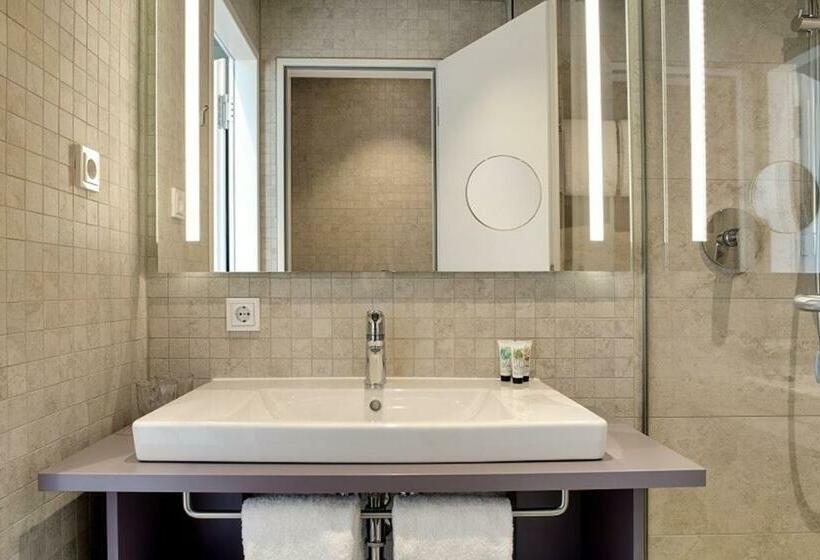 غرفة ديلوكس, Am Remspark