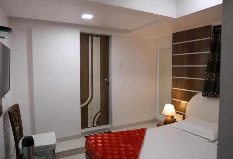 חדר סטנדרט ללא AC, Fantacee