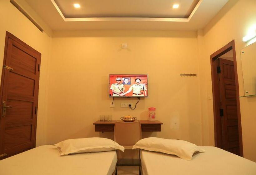 Номер Deluxe, Ganga