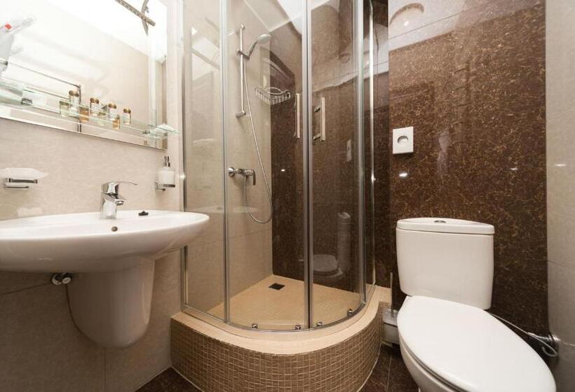 اتاق استاندارد, Helios Hotel & Spa