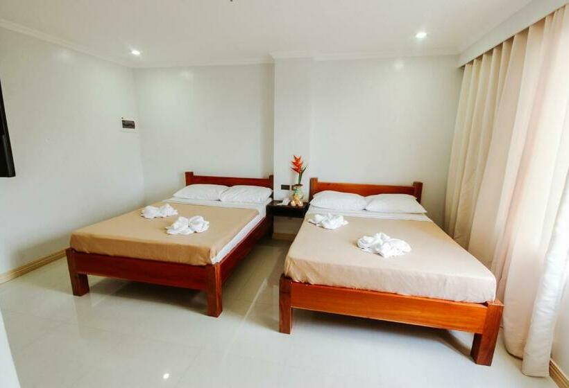 Четырехместный Номер Стандарт, Lapira