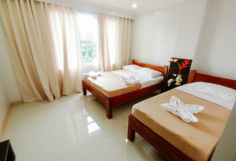 اتاق استاندارد سه نفره, Lapira