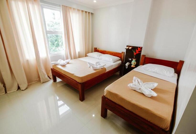 اتاق استاندارد سه نفره, Lapira