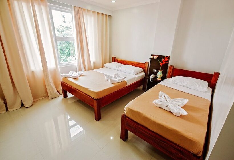 Четырехместный Номер Стандарт, Lapira