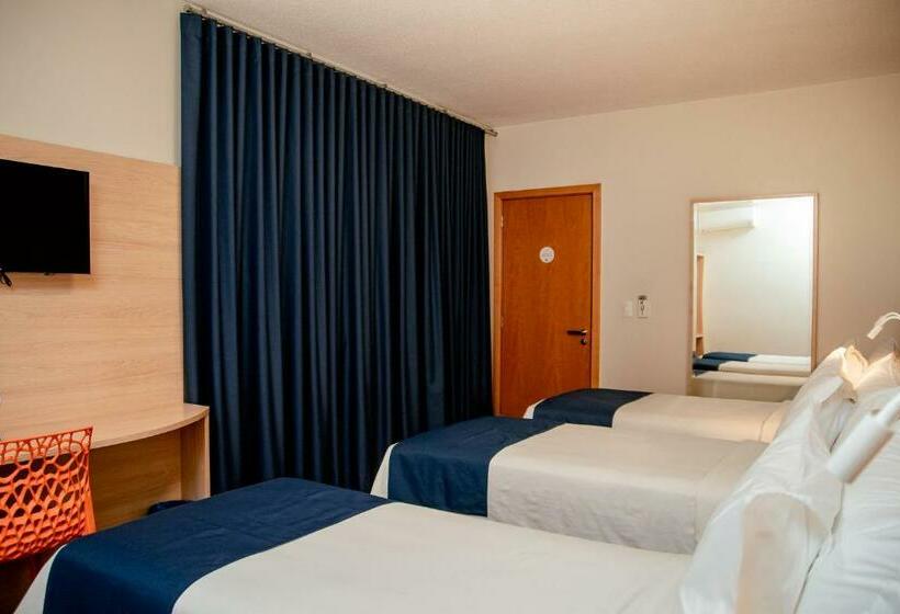 اتاق راحتی سه تخته, Luds Comfort