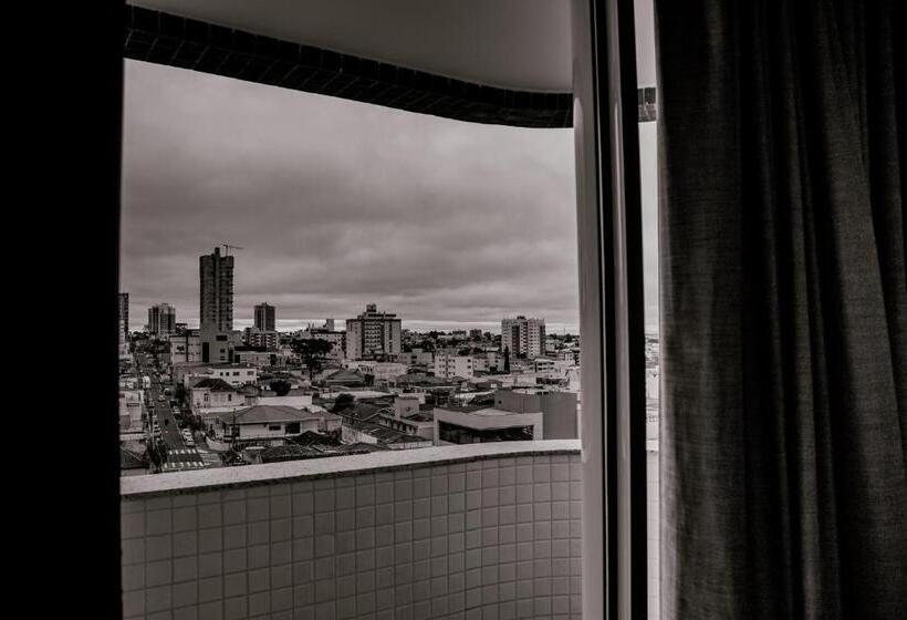 اتاق استاندارد با تخت بزرگ, Luds Comfort