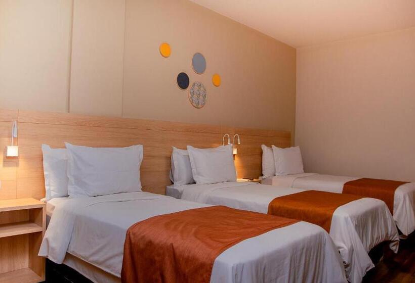 اتاق استاندارد سه تخته با بالکن, Luds Comfort