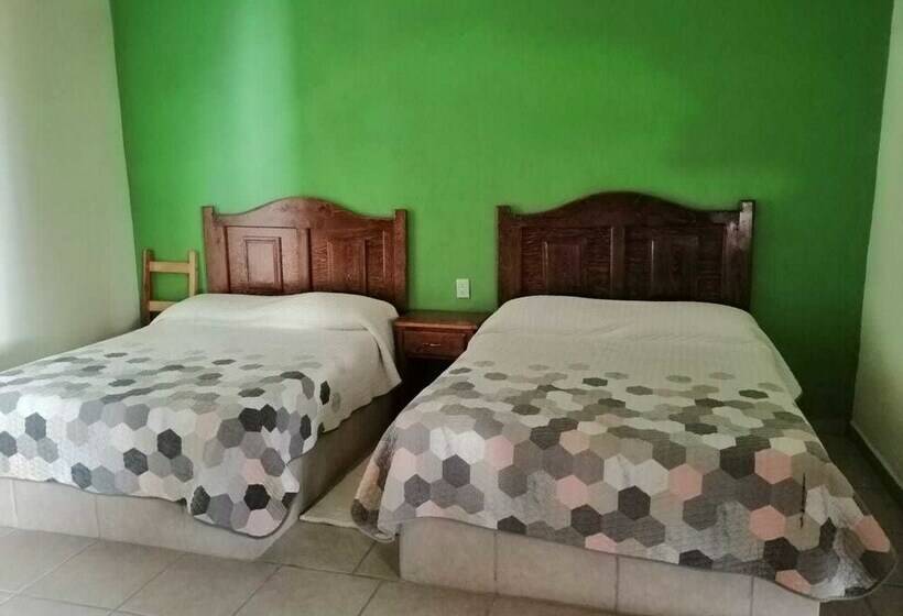 스탠다드 룸, Mary