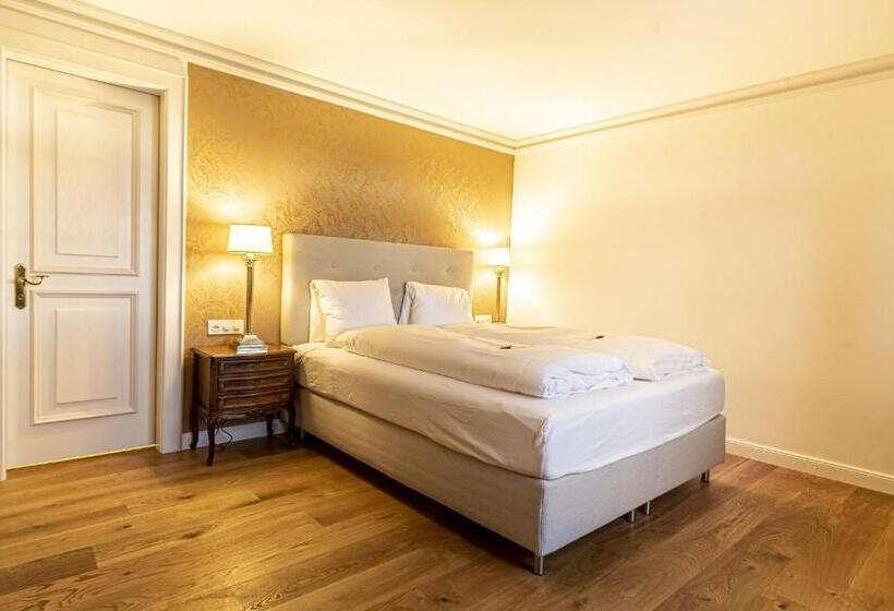 Номер Стандарт Вид на Озеро, Porto Sofie Gottlieben