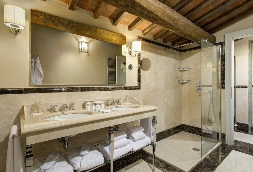 سوییت جونیور, Villa Le Calvane