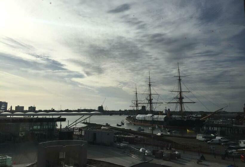 标准间, Lady Hamilton Inn