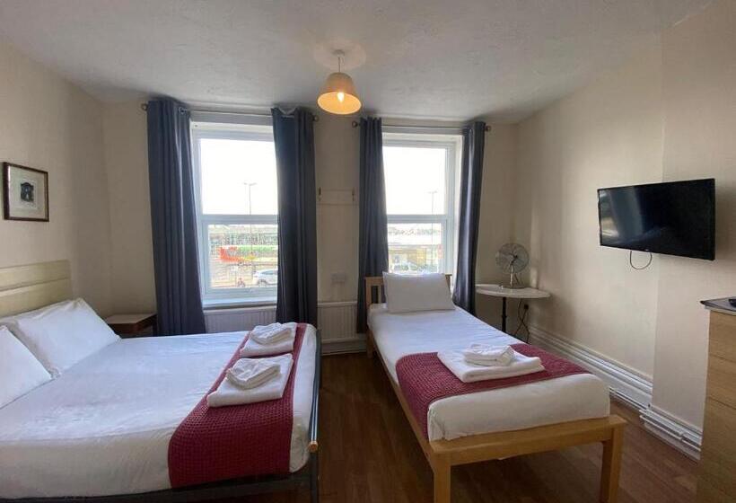 豪华房间, Lady Hamilton Inn