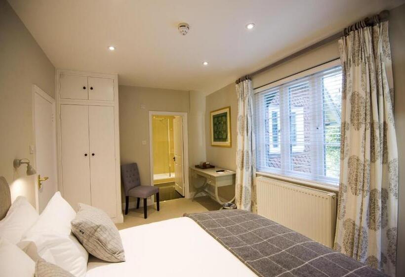 غرفة ديلوكس, Cowdray Lodge