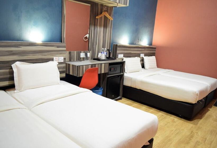 سوییت خانوادگی, Dj Citi Inn Family Suite