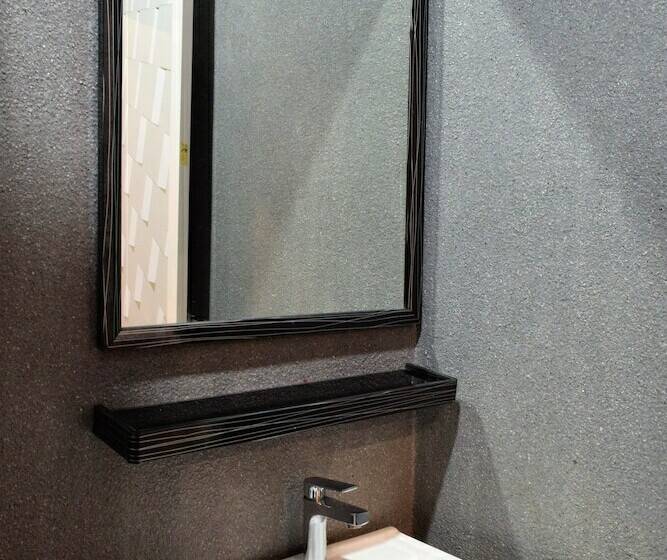 Pokój Deluxe Trzyosobowy, Dj Citi Inn Family Suite