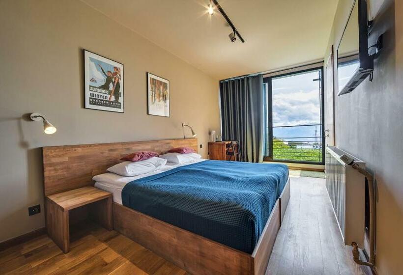 اتاق استاندارد, Quadrum