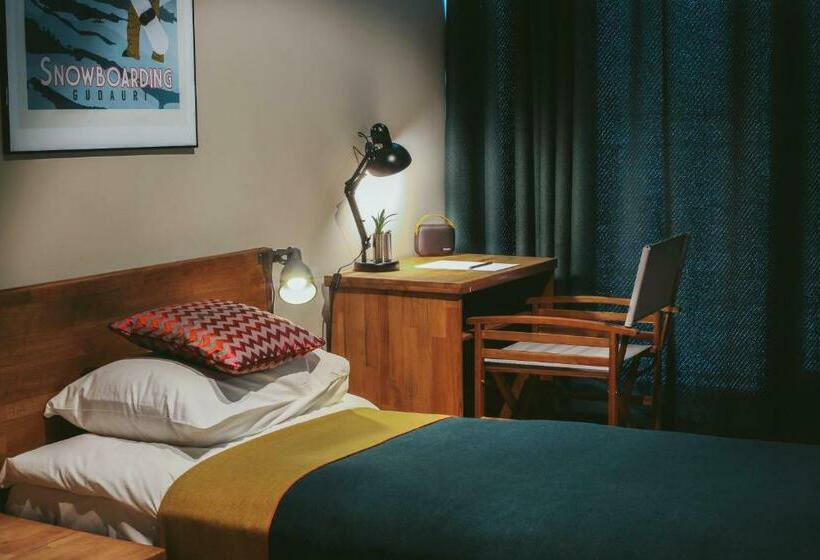 اتاق استاندارد, Quadrum